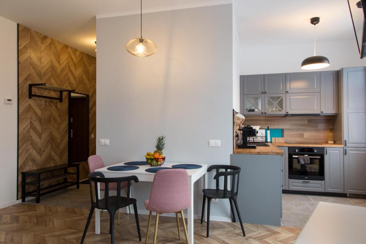 Ferienwohnung Apartament Magia Miasta Jelenia Góra Exterior foto